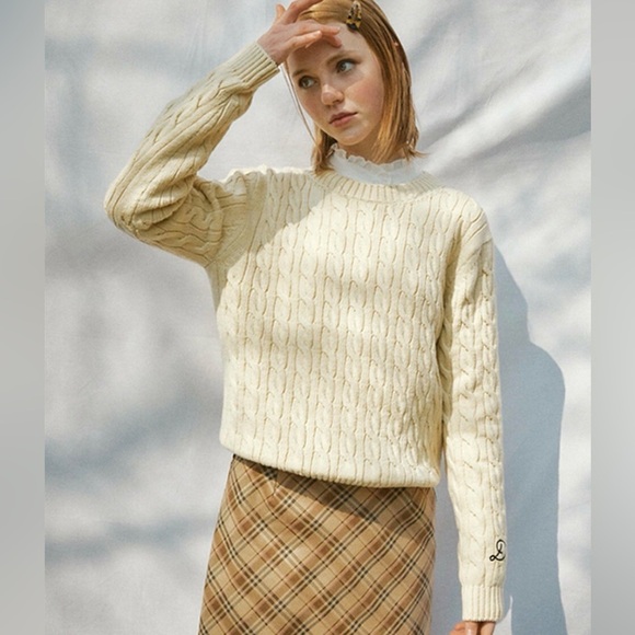 Daughter Sweaters - Daughter Classic Cream Cable Knit Crewneck Sweater